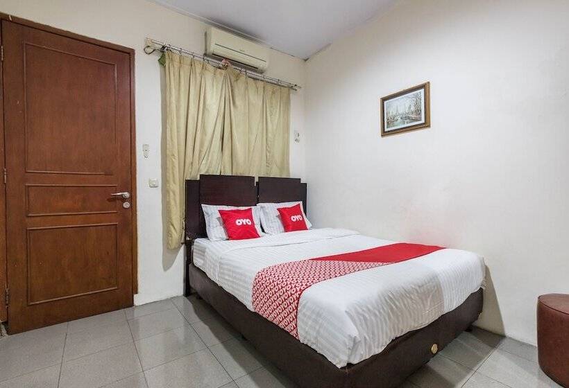 ホテル Oyo 1672 Wisma Barkah