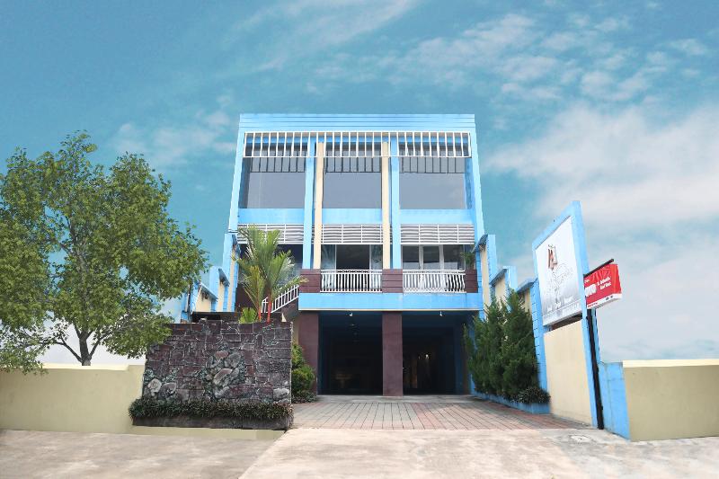 酒店 Oyo 1673 M Authentic Kost Man