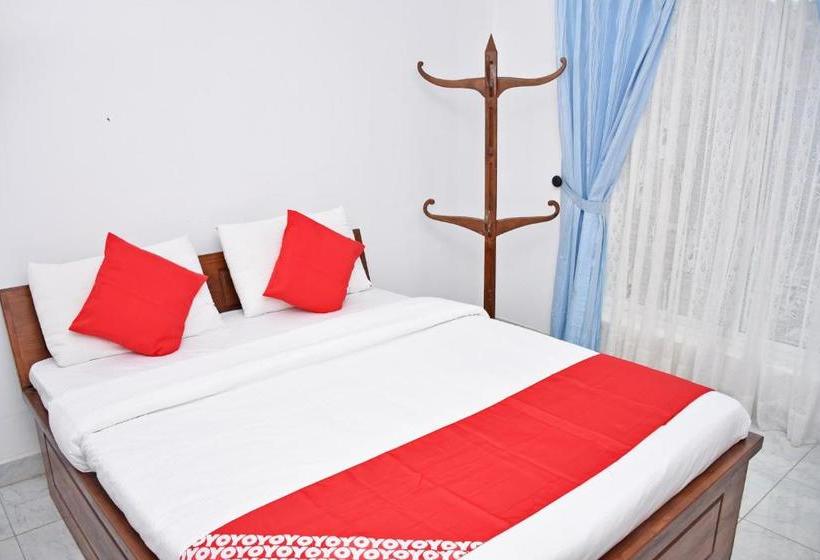 Отель Oyo 341 Glenfield Resort