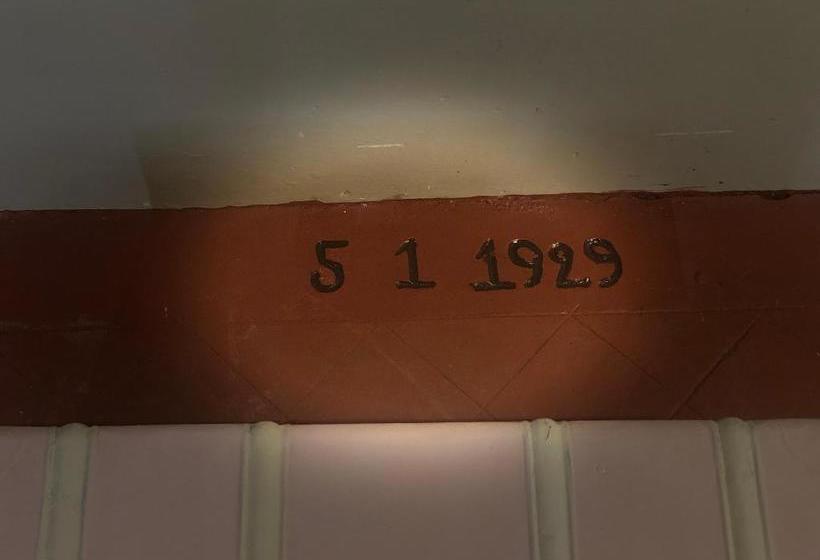 酒店 Penrhyn Estd 1929