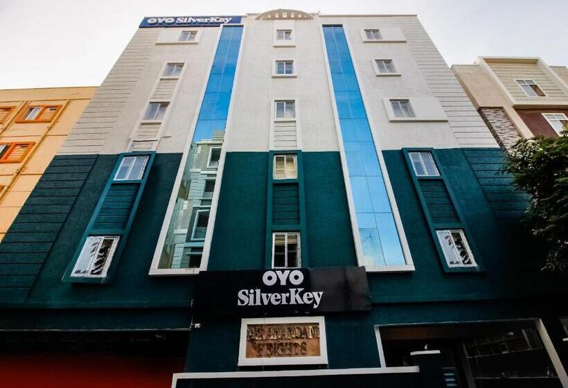 Hotel Silverkey Gachibowli Near Jv Colony Gachibowli