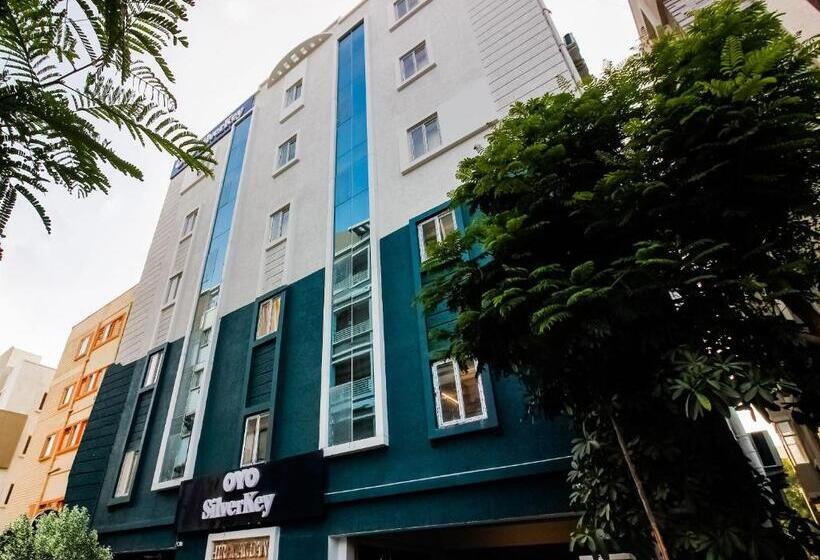 Hotel Silverkey Gachibowli Near Jv Colony Gachibowli