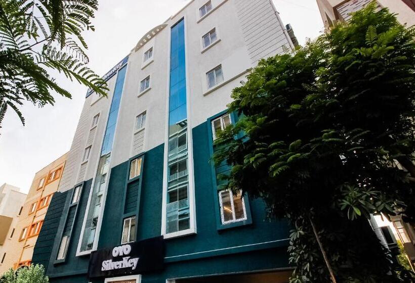 Hotel Silverkey Gachibowli Near Jv Colony Gachibowli