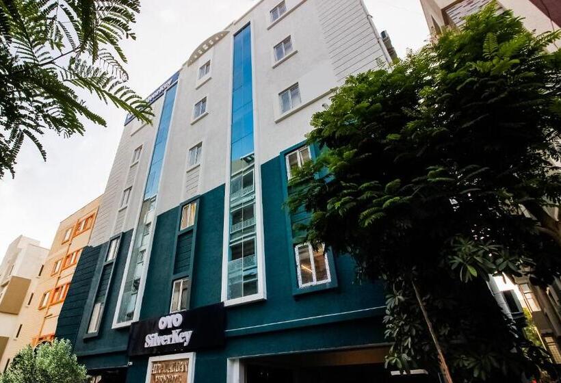Hotel Silverkey Gachibowli Near Jv Colony Gachibowli