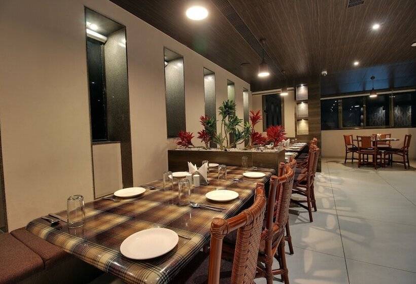 هتل Svasti Inn Jamnagar