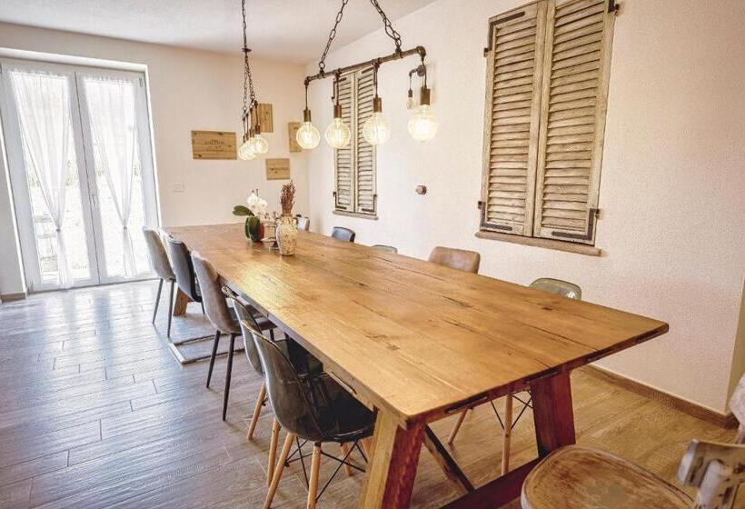 ペンション Al Tirabusòn Country House