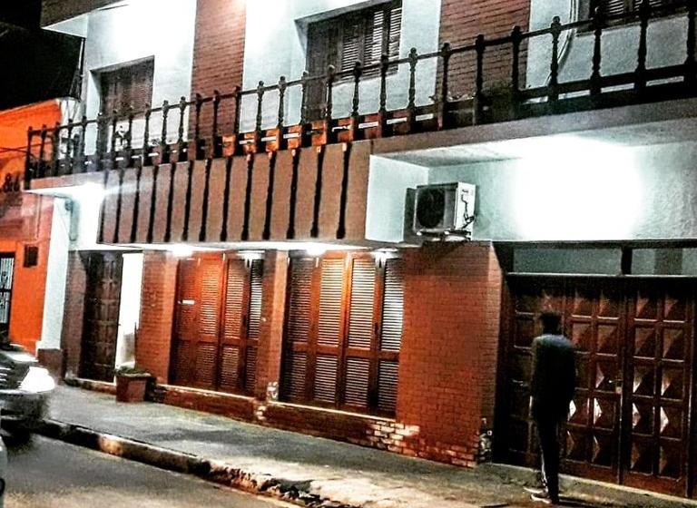 Пансион Hostal Los Sesto