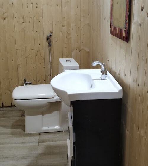 אתר נופש The Creek Club