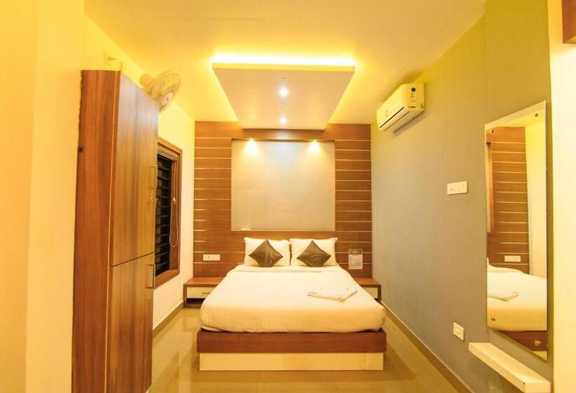 Rinad Castle Vythiri By Hamra Retreat