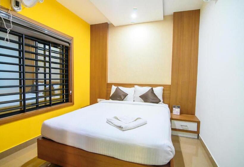 Rinad Castle Vythiri By Hamra Retreat