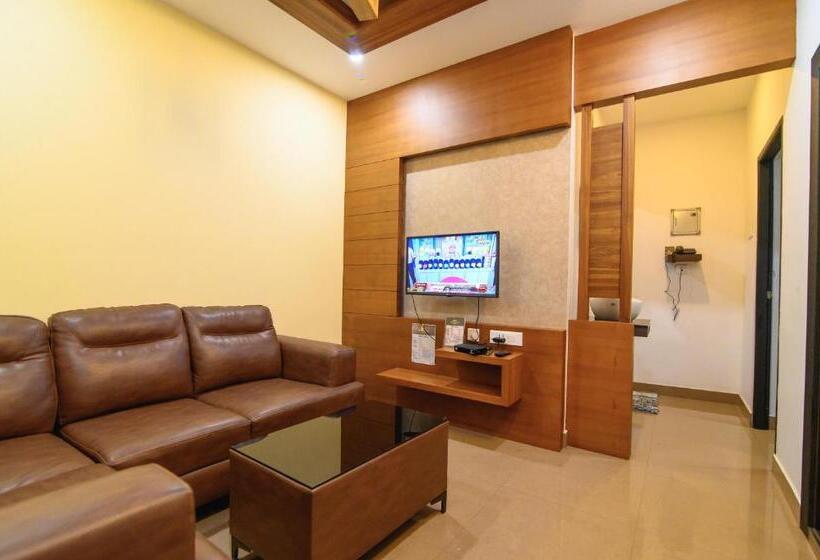 Rinad Castle Vythiri By Hamra Retreat