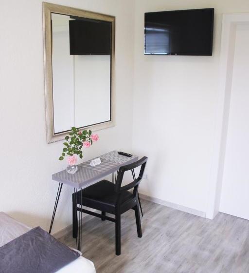 호스텔 Gasthaus Zum Baron