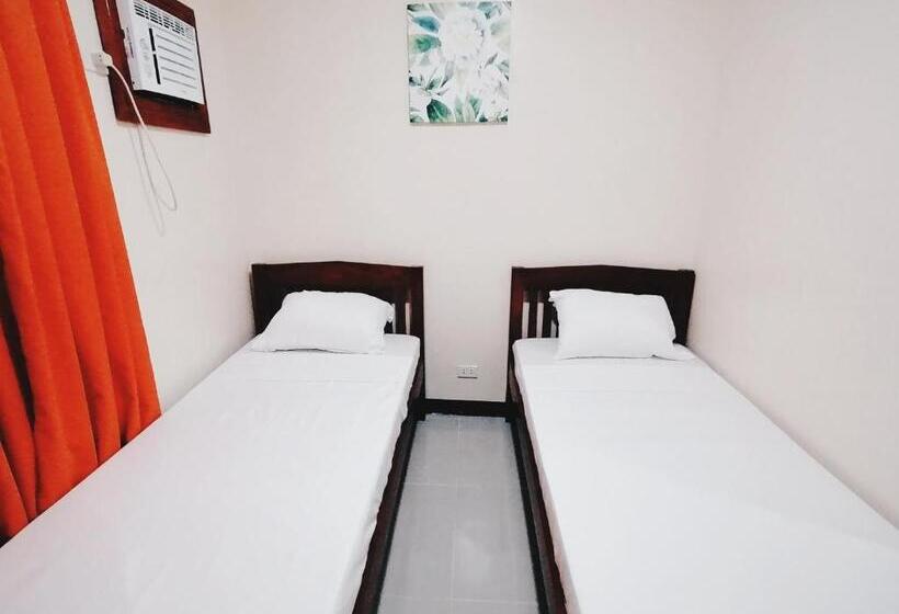 فندق Downtown Suites