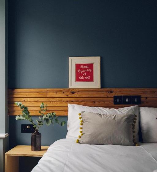 ホテル Llety Arall