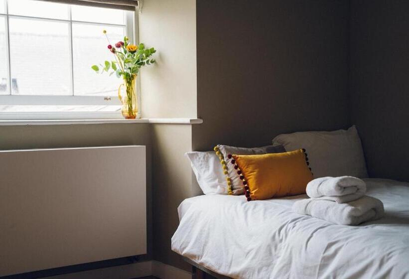 ホテル Llety Arall