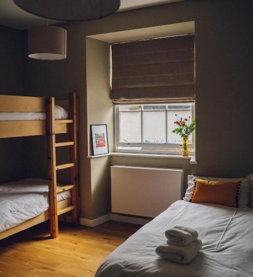 ホテル Llety Arall