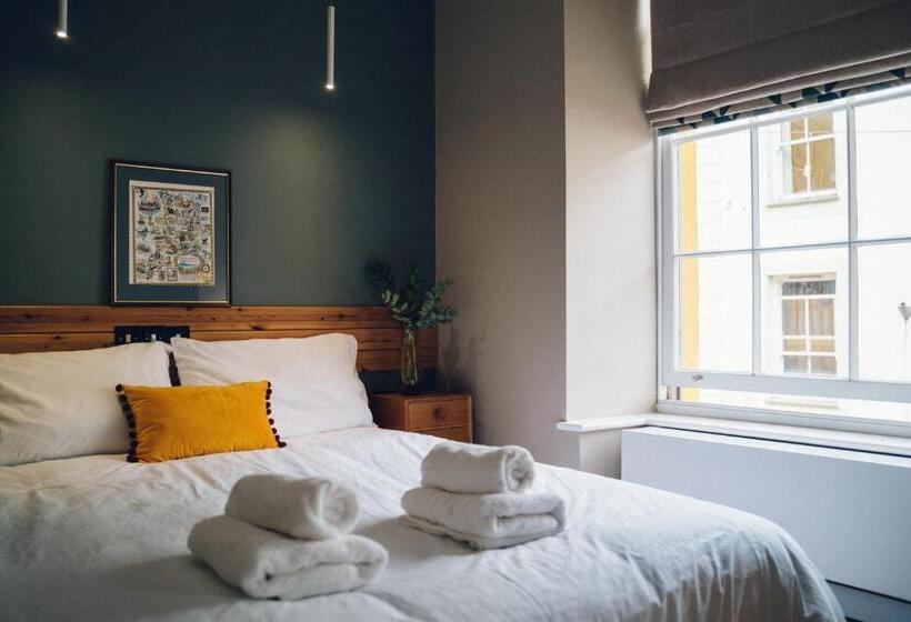 ホテル Llety Arall