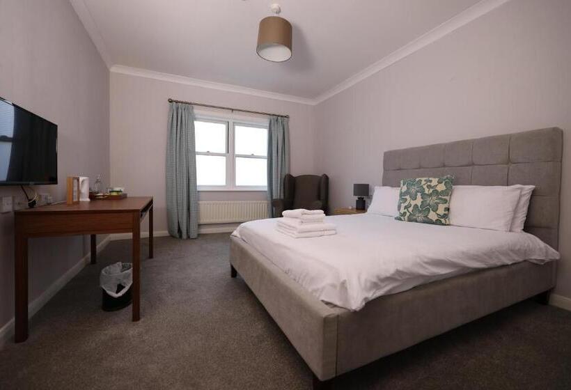 Отель Michelangelos   Rooms, Restaurant & Bar