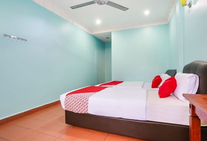 ホテル Oyo 44094 Bangi Lanai