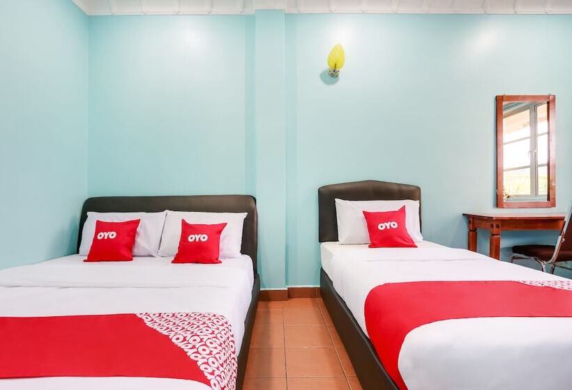 ホテル Oyo 44094 Bangi Lanai