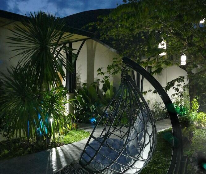 Отель Sanjana Resort And Spa