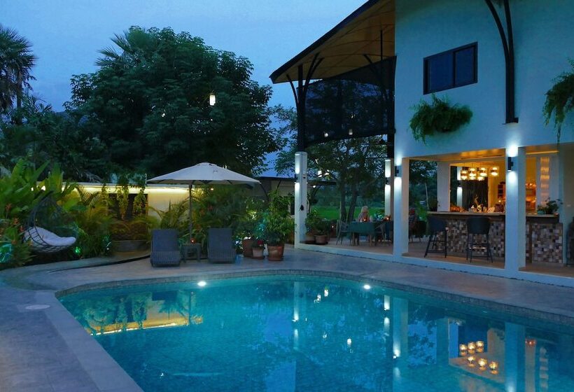 Отель Sanjana Resort And Spa