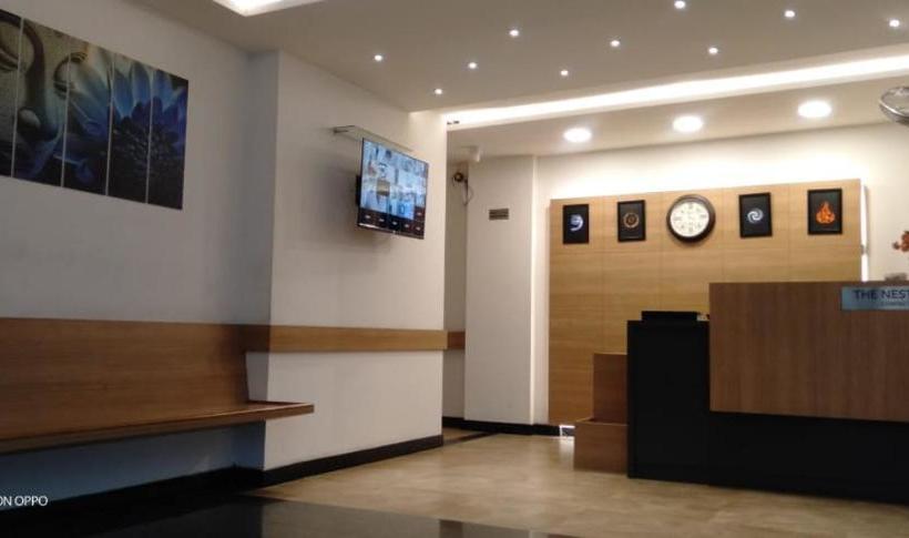 호텔 The Nest Compact Inn