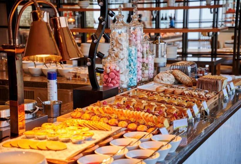 Отель The Westin Zhongshan Guzhen