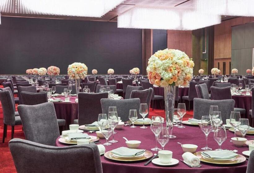 Отель The Westin Zhongshan Guzhen