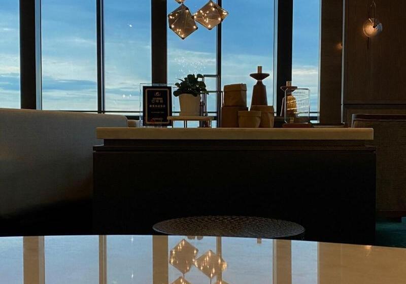 Отель The Westin Zhongshan Guzhen