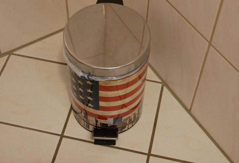 فندق Western Inn