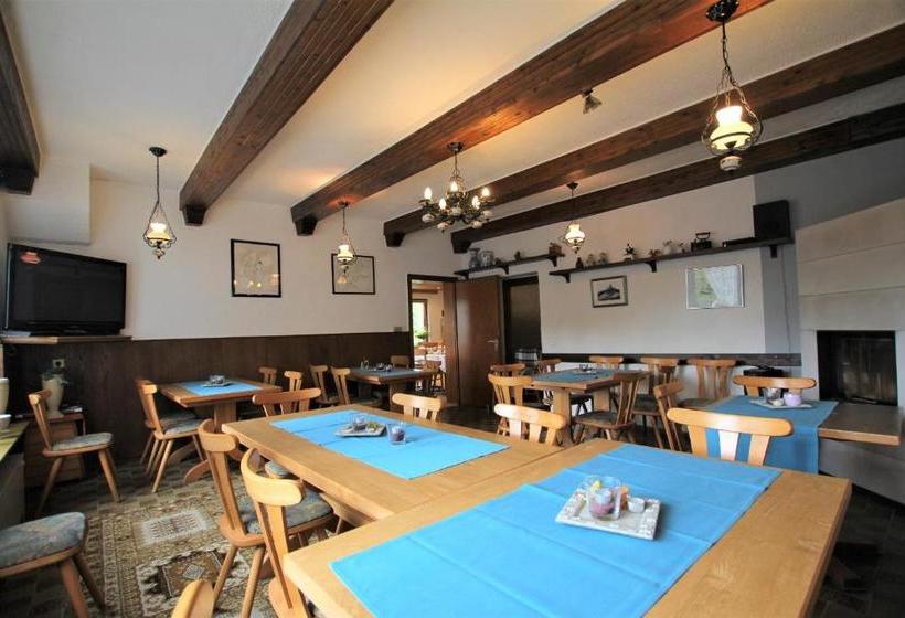 پانسیون Landgasthaus Rothbrust