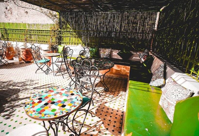 پانسیون Riad Rasia