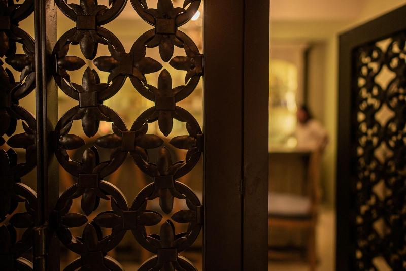 The Essentia Hotel   Sma