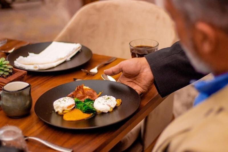 The Essentia Hotel   Sma