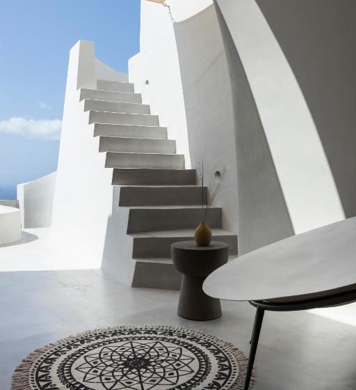 Aesthesis Boutique Villas Firostefani