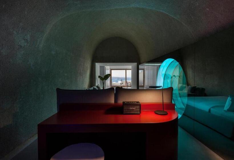 Aesthesis Boutique Villas Firostefani