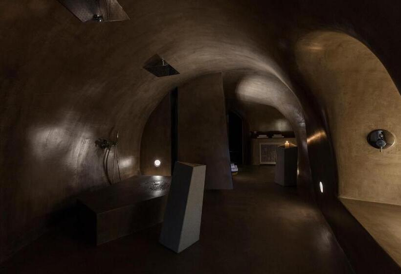 Aesthesis Boutique Villas Firostefani