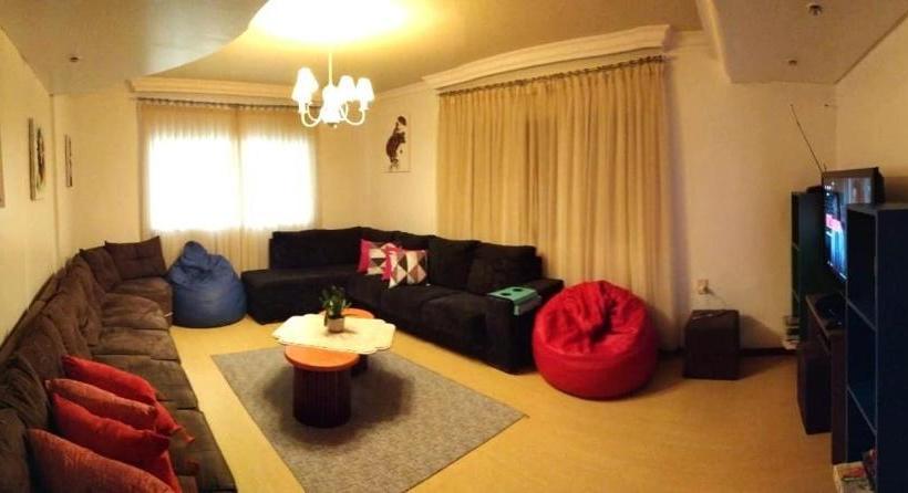 Bed and Breakfast Your Hostel