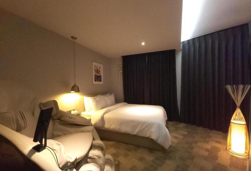 Brown Dot Hotel Jinju