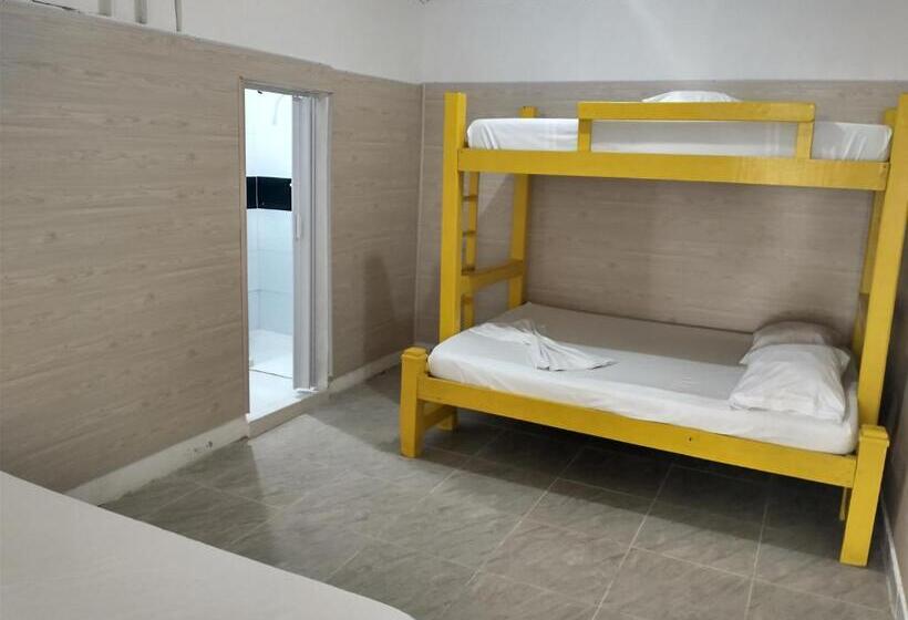 هتل Cabaña Playa Danray