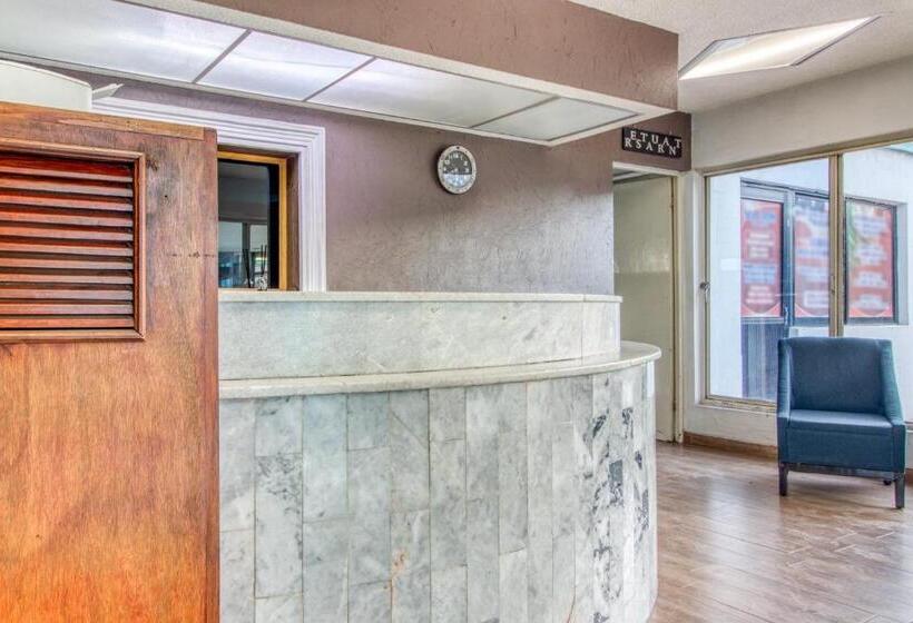 Capital O Hotel La Siesta, Gomez Palacio