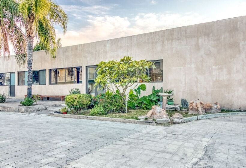 Capital O Hotel La Siesta, Gomez Palacio