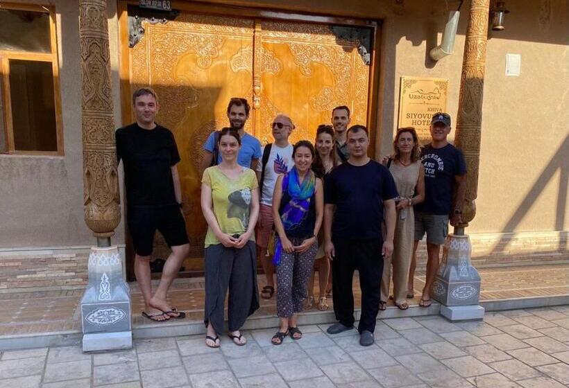 ホテル Khiva Siyovush