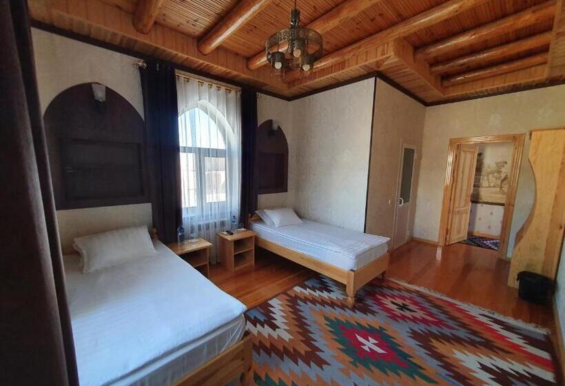 ホテル Khiva Siyovush