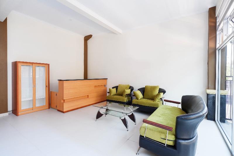 酒店 Oyo 1506 Shabrina 2 Syariah