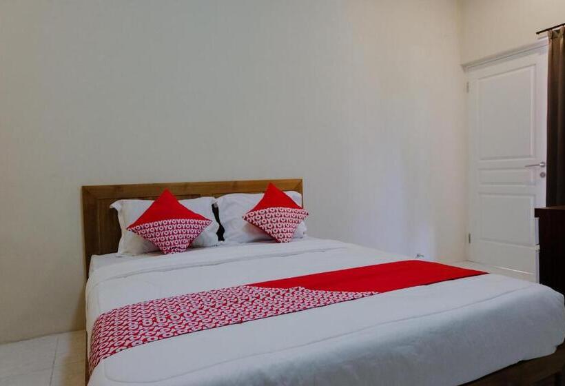 בית מלון כפרי Oyo 1579 Kate El Inn