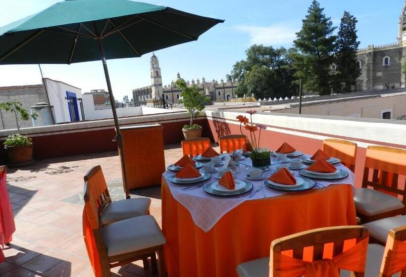 ホテル Real De Naturales