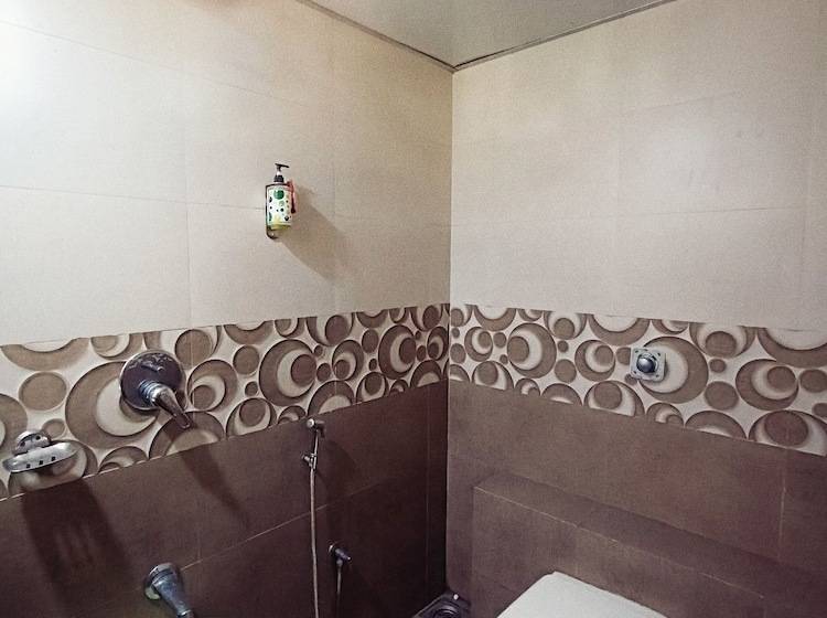 호텔 Rishi International