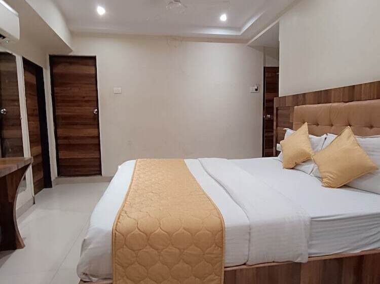 호텔 Rishi International